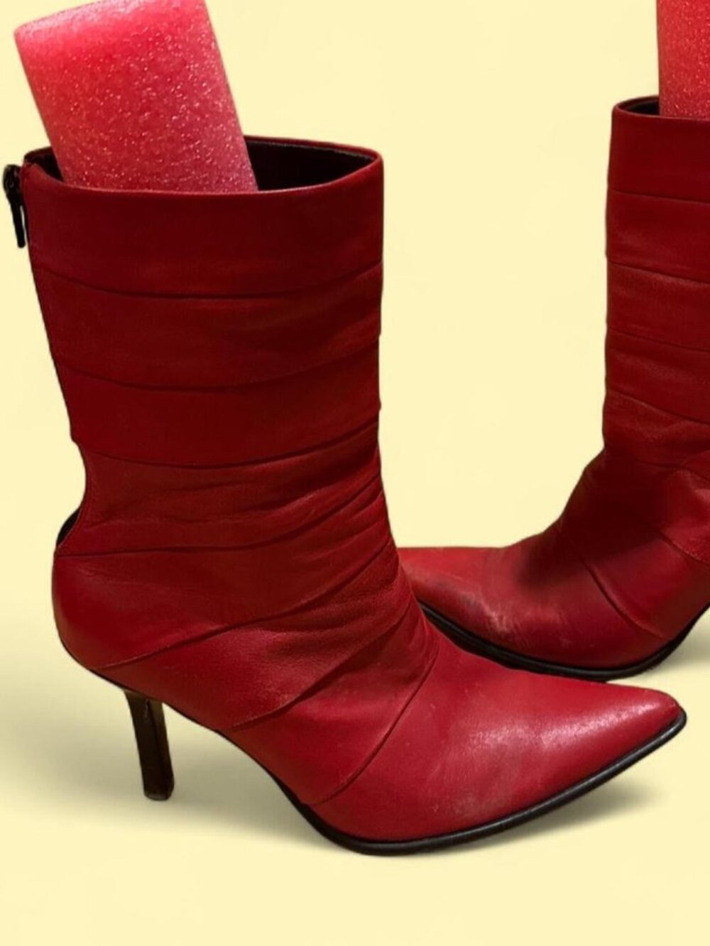 Vintage red leather ankle boots size 9